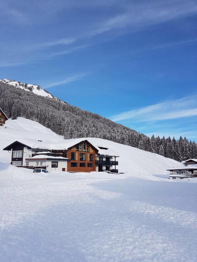 Kwt Lodge Mittelberg Exteriör bild