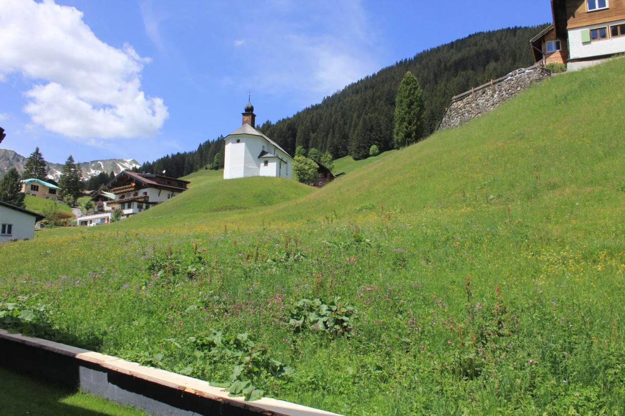 Kwt Lodge Mittelberg Exteriör bild